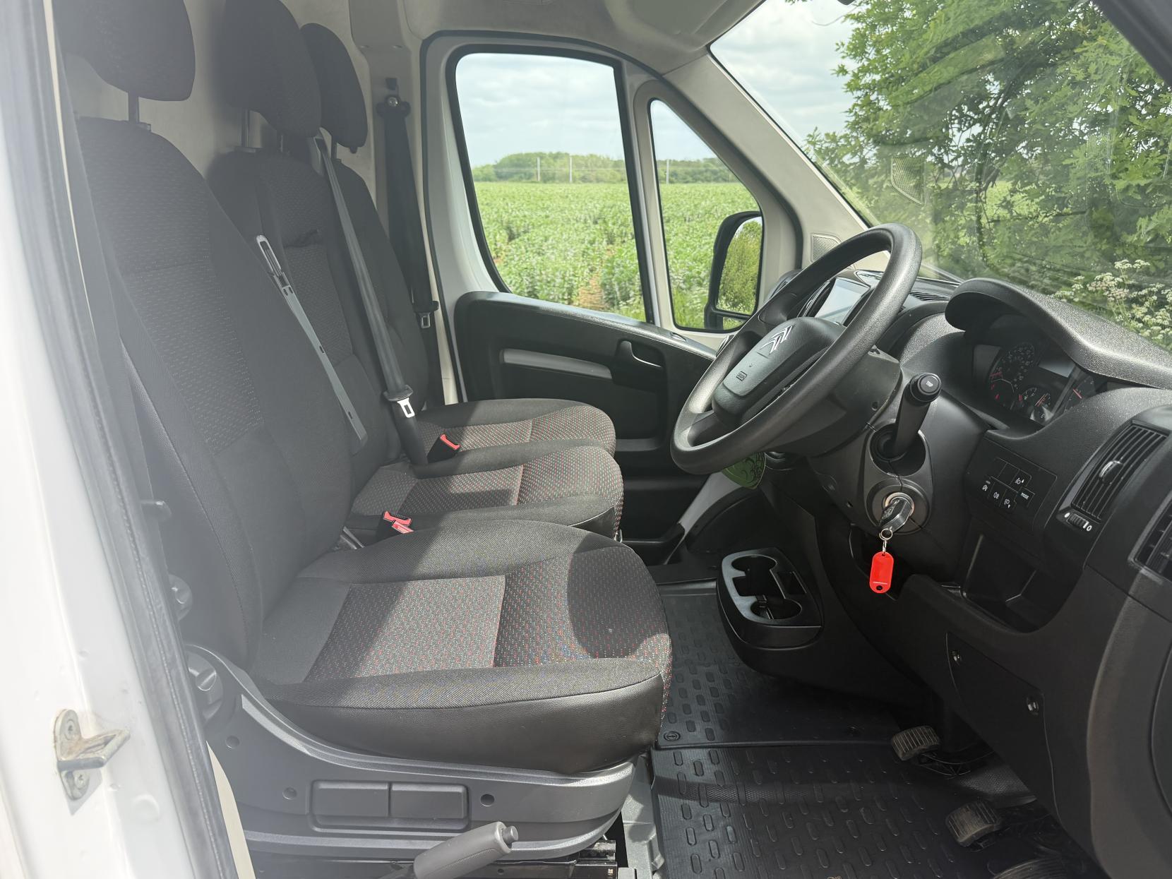 2023 Citroen Relay 2.2 BlueHDi 35 Enterprise Edition Panel Van 5dr Diesel Manual L3 High Roof Euro 6 (s/s) (140 ps) - Thumbnail 22