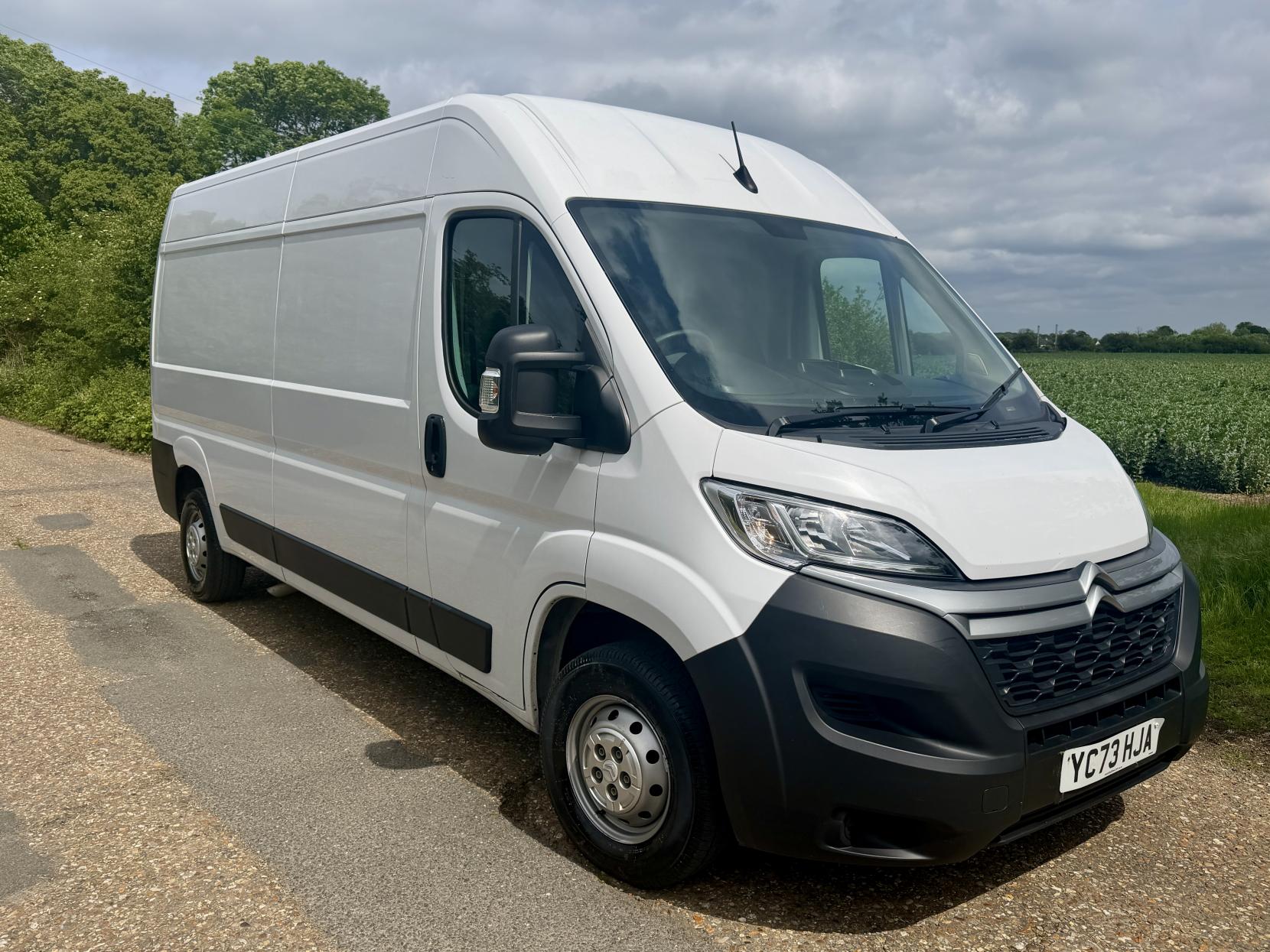 2023 Citroen Relay 2.2 BlueHDi 35 Enterprise Edition Panel Van 5dr Diesel Manual L3 High Roof Euro 6 (s/s) (140 ps) - Thumbnail 8