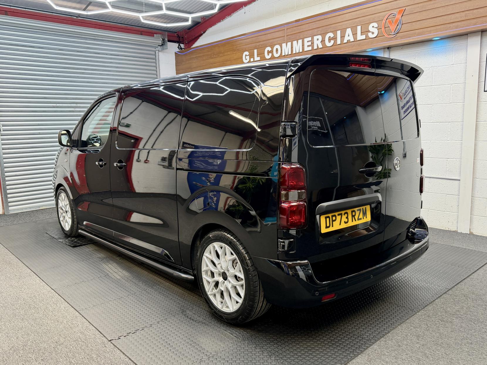 2024 Vauxhall Vivaro 1.5 Turbo D 2900 Pro Panel Van 6dr Diesel Manual L1 H1 Euro 6 (s/s) (100 ps) - Thumbnail 8