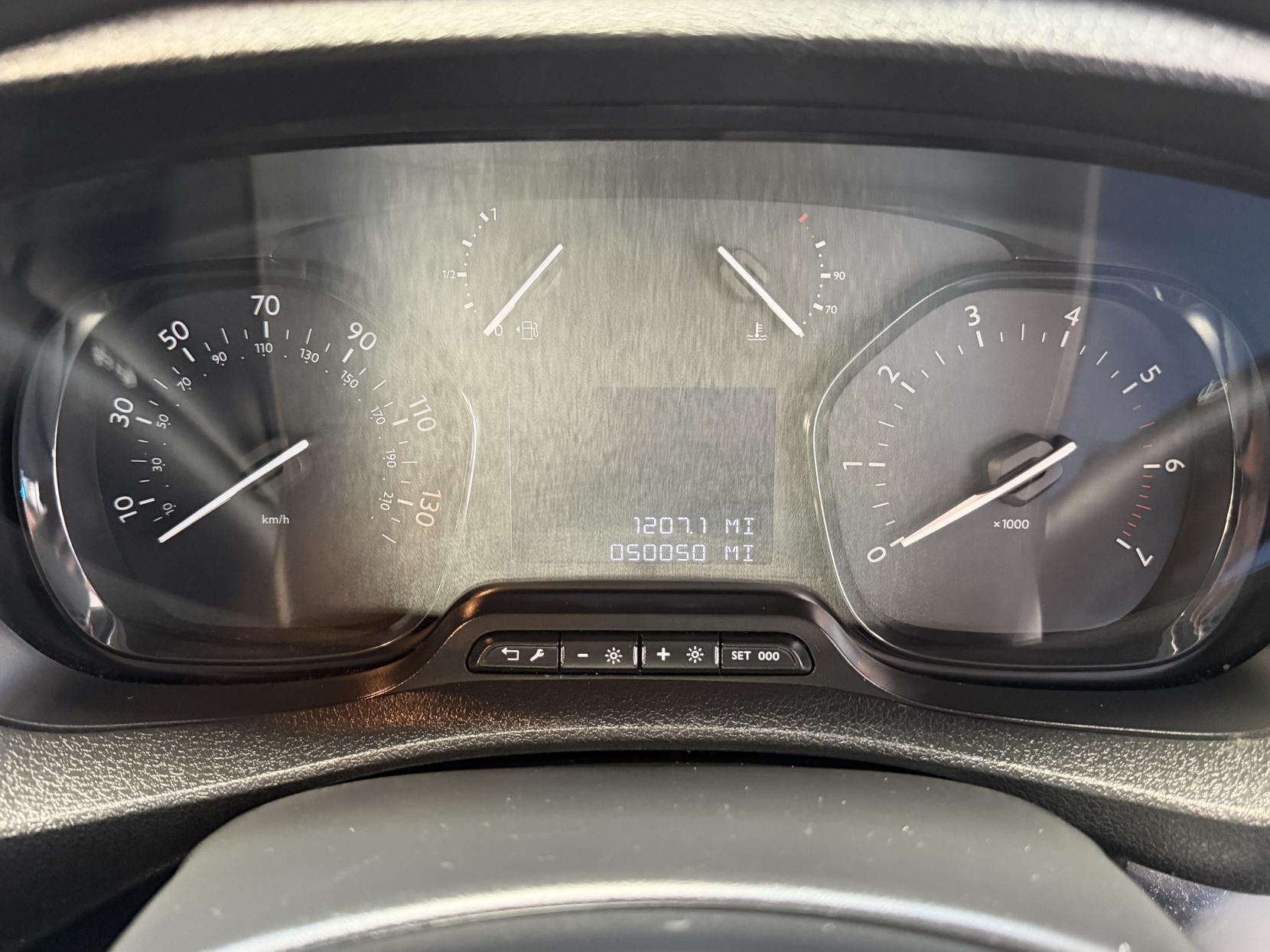 2024 Vauxhall Vivaro 1.5 Turbo D 2900 Pro Panel Van 6dr Diesel Manual L1 H1 Euro 6 (s/s) (100 ps) - Thumbnail 14