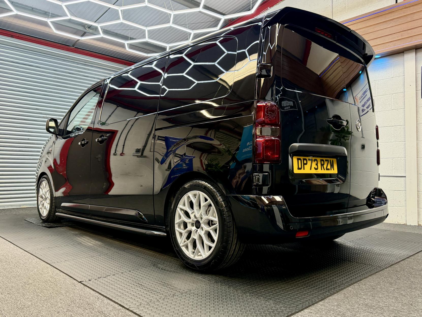 2024 Vauxhall Vivaro 1.5 Turbo D 2900 Pro Panel Van 6dr Diesel Manual L1 H1 Euro 6 (s/s) (100 ps) - Thumbnail 6