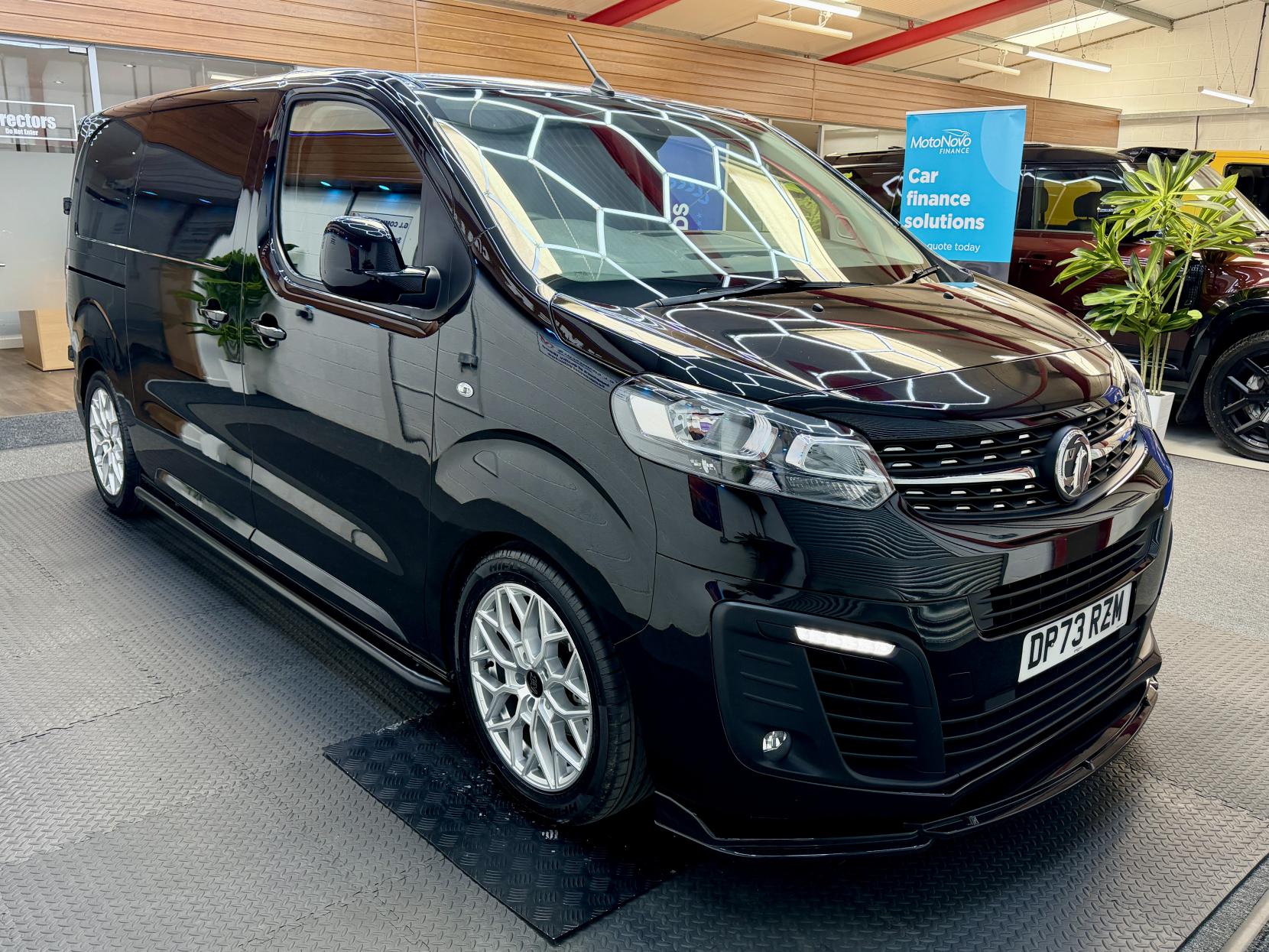 2024 Vauxhall Vivaro 1.5 Turbo D 2900 Pro Panel Van 6dr Diesel Manual L1 H1 Euro 6 (s/s) (100 ps) - Thumbnail 5