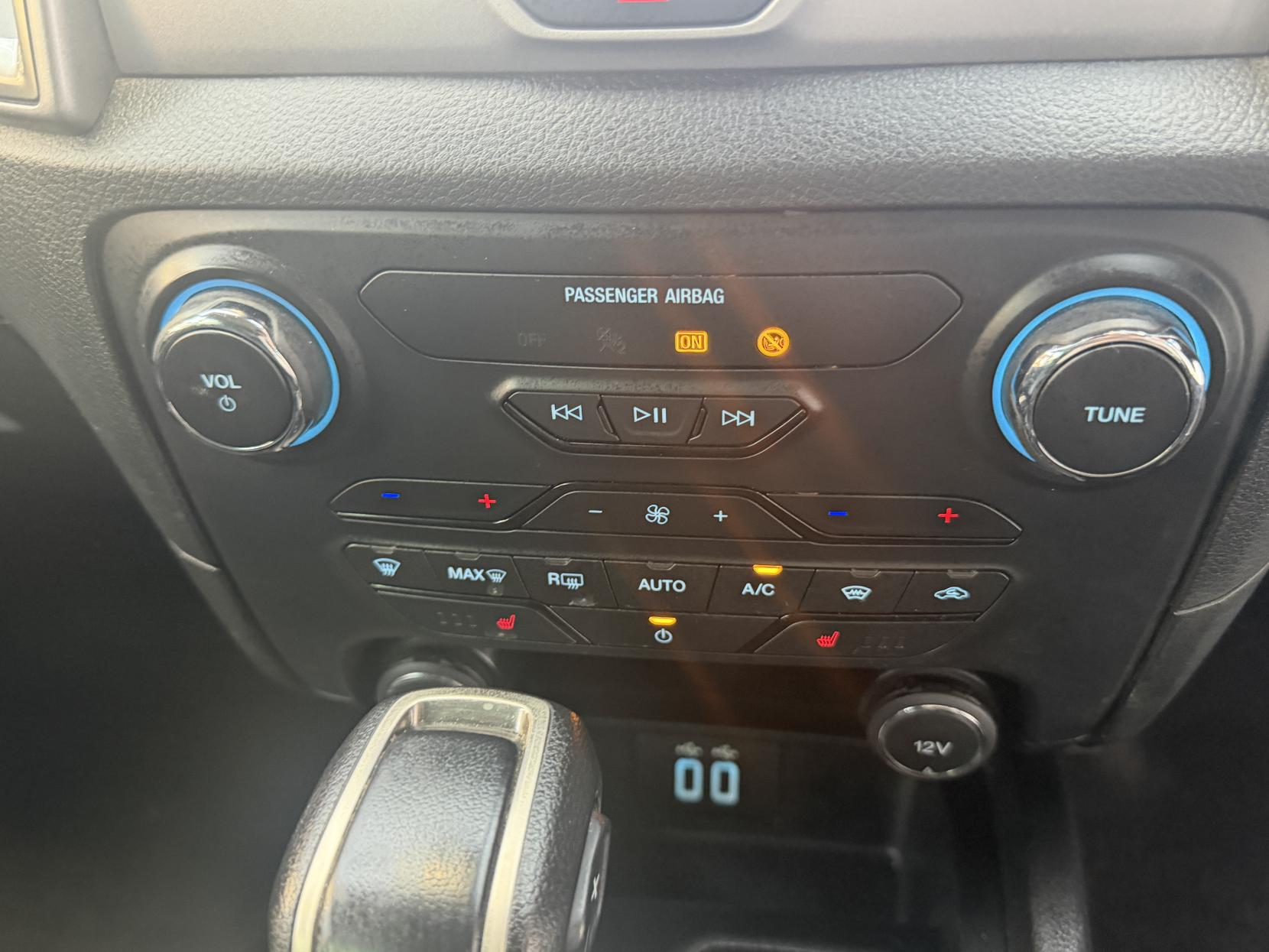 2022 Ford Ranger 2.0 EcoBlue Limited Pickup Double Cab 4dr Diesel Auto 4WD Euro 6 (s/s) (170 ps) - Thumbnail 16