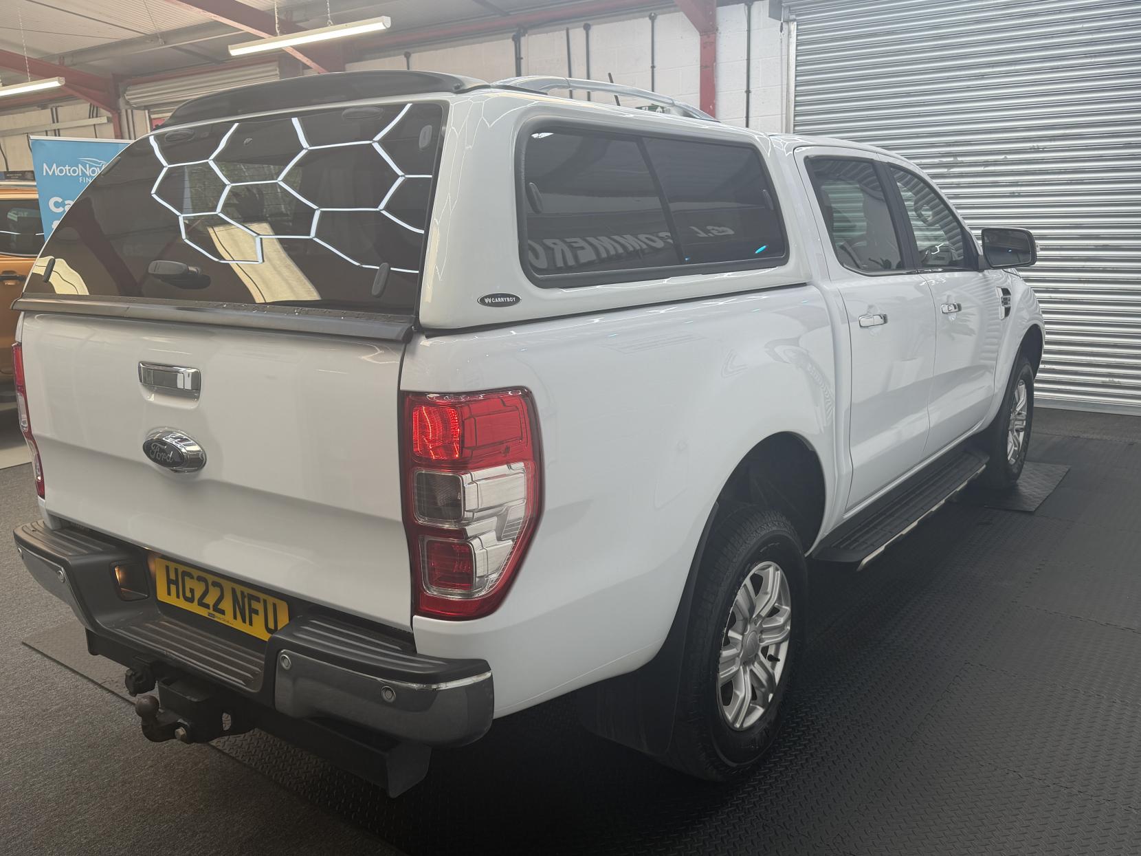 2022 Ford Ranger 2.0 EcoBlue Limited Pickup Double Cab 4dr Diesel Auto 4WD Euro 6 (s/s) (170 ps) - Thumbnail 3
