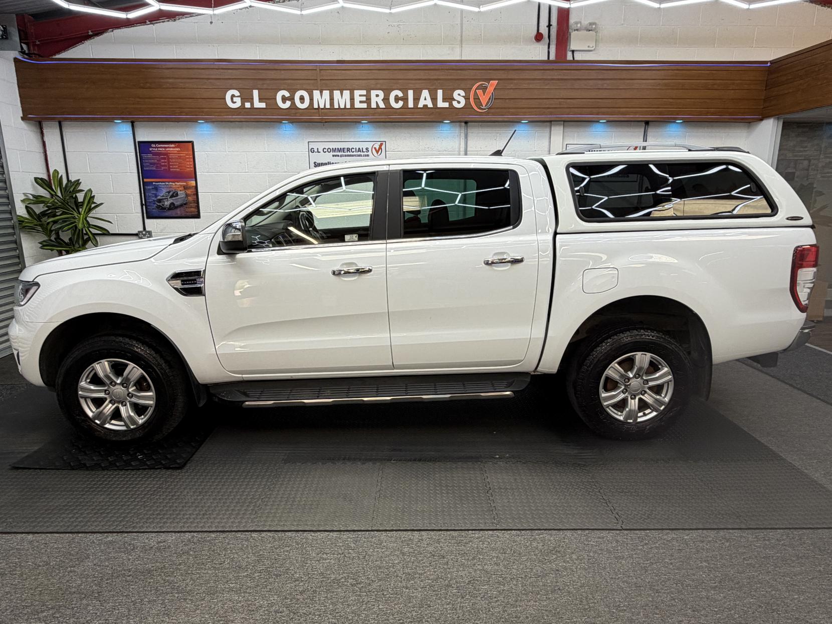 2022 Ford Ranger 2.0 EcoBlue Limited Pickup Double Cab 4dr Diesel Auto 4WD Euro 6 (s/s) (170 ps) - Thumbnail 4