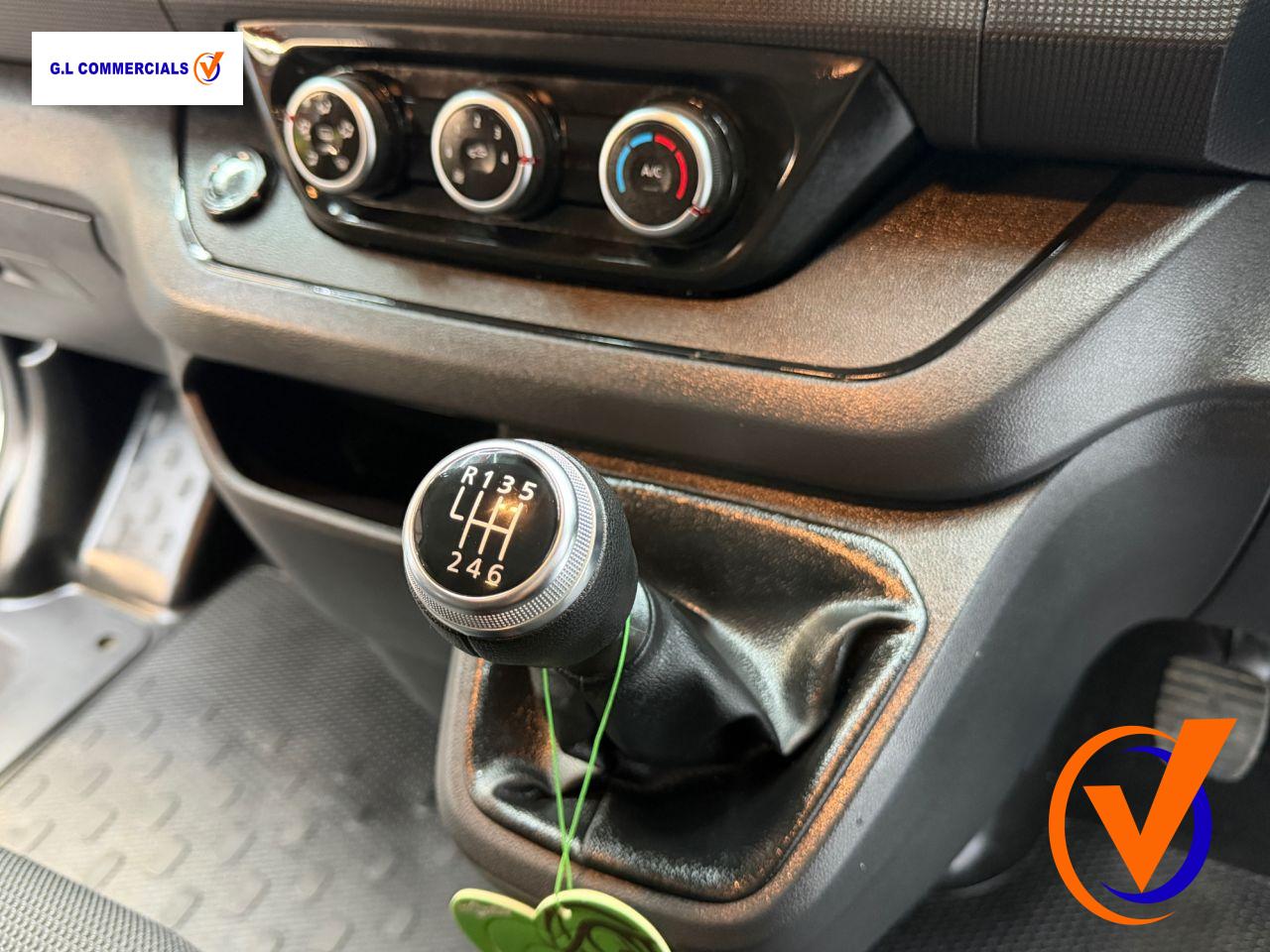 Renault Trafic 2.0 dCi Blue LL30 Advance Crew Van Double Cab 6dr Diesel Manual L2 H1 Euro 6 (s/s) (130 ps)