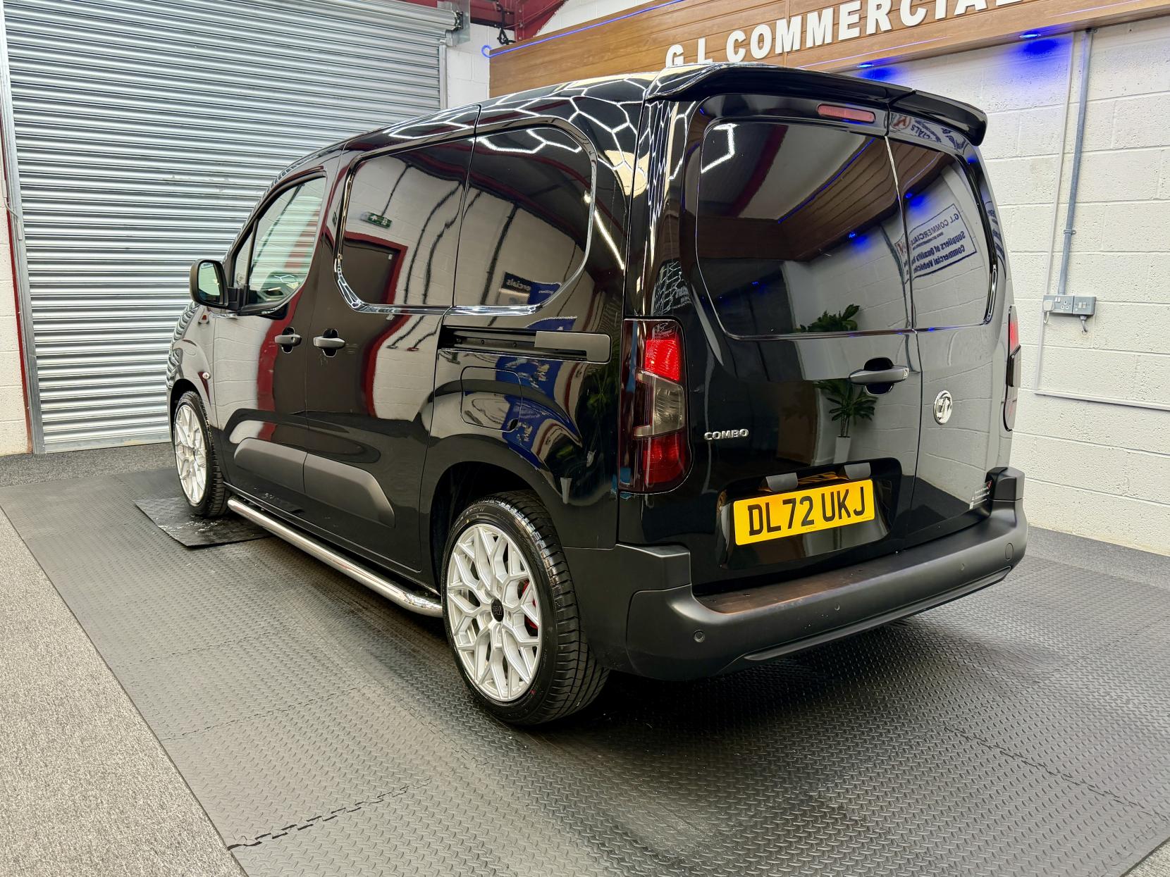 2023 Vauxhall Combo 1.5 Turbo D 2300 Prime Panel Van 5dr Diesel Manual L1 H1 Euro 6 (s/s) (100 ps) - Thumbnail 4