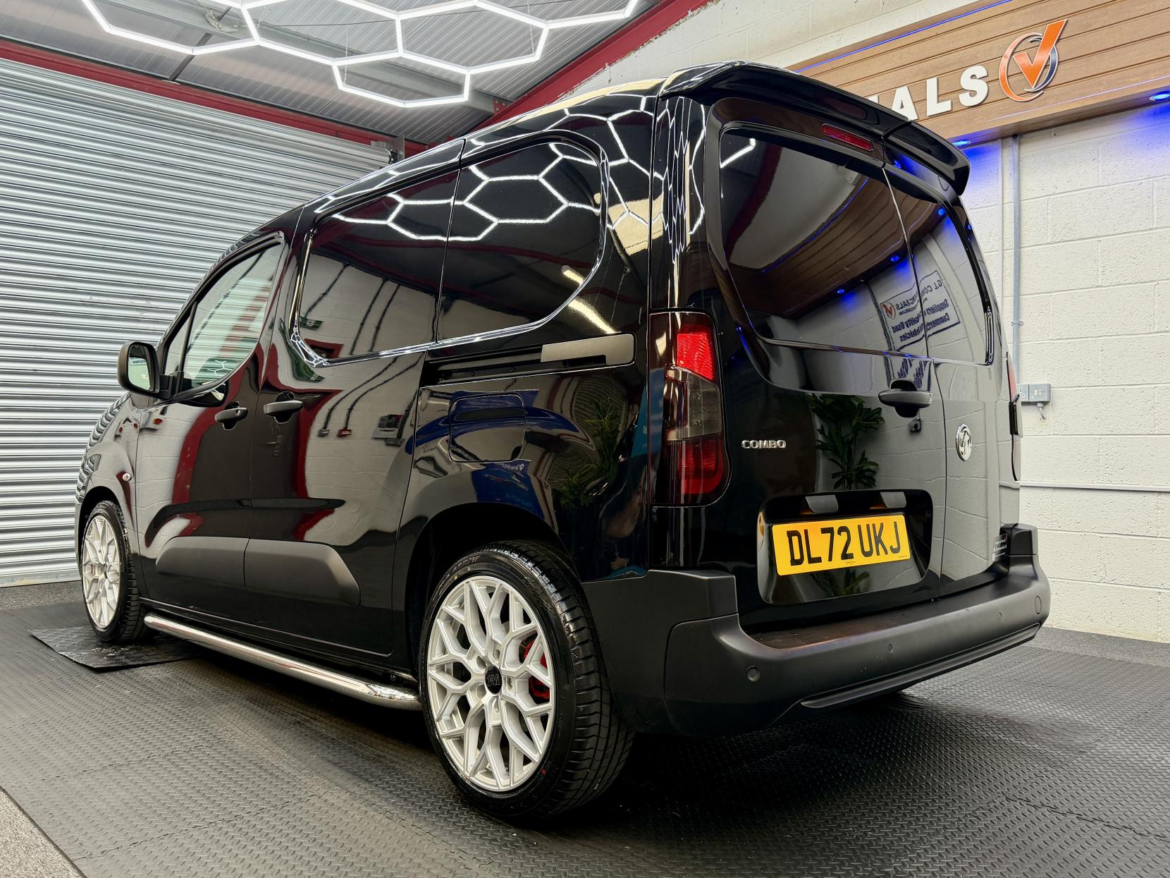 2023 Vauxhall Combo 1.5 Turbo D 2300 Prime Panel Van 5dr Diesel Manual L1 H1 Euro 6 (s/s) (100 ps) - Thumbnail 3