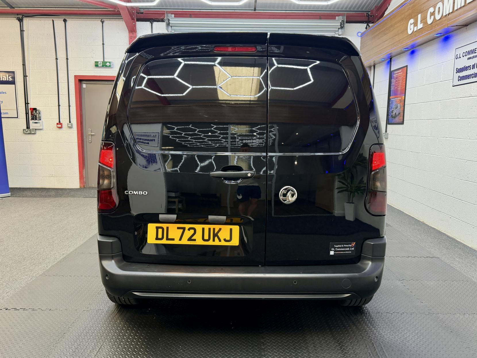2023 Vauxhall Combo 1.5 Turbo D 2300 Prime Panel Van 5dr Diesel Manual L1 H1 Euro 6 (s/s) (100 ps) - Thumbnail 9