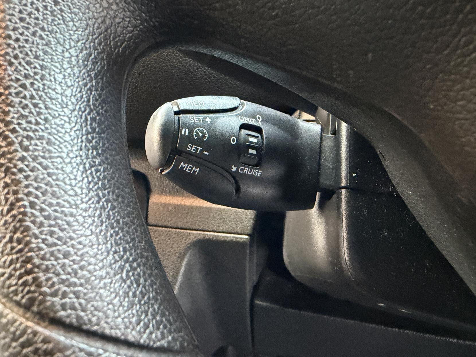 2023 Vauxhall Vivaro 1.5 Turbo D 2900 Prime Panel Van 6dr Diesel Manual L2 H1 Euro 6 (s/s) (100 ps) - Thumbnail 15