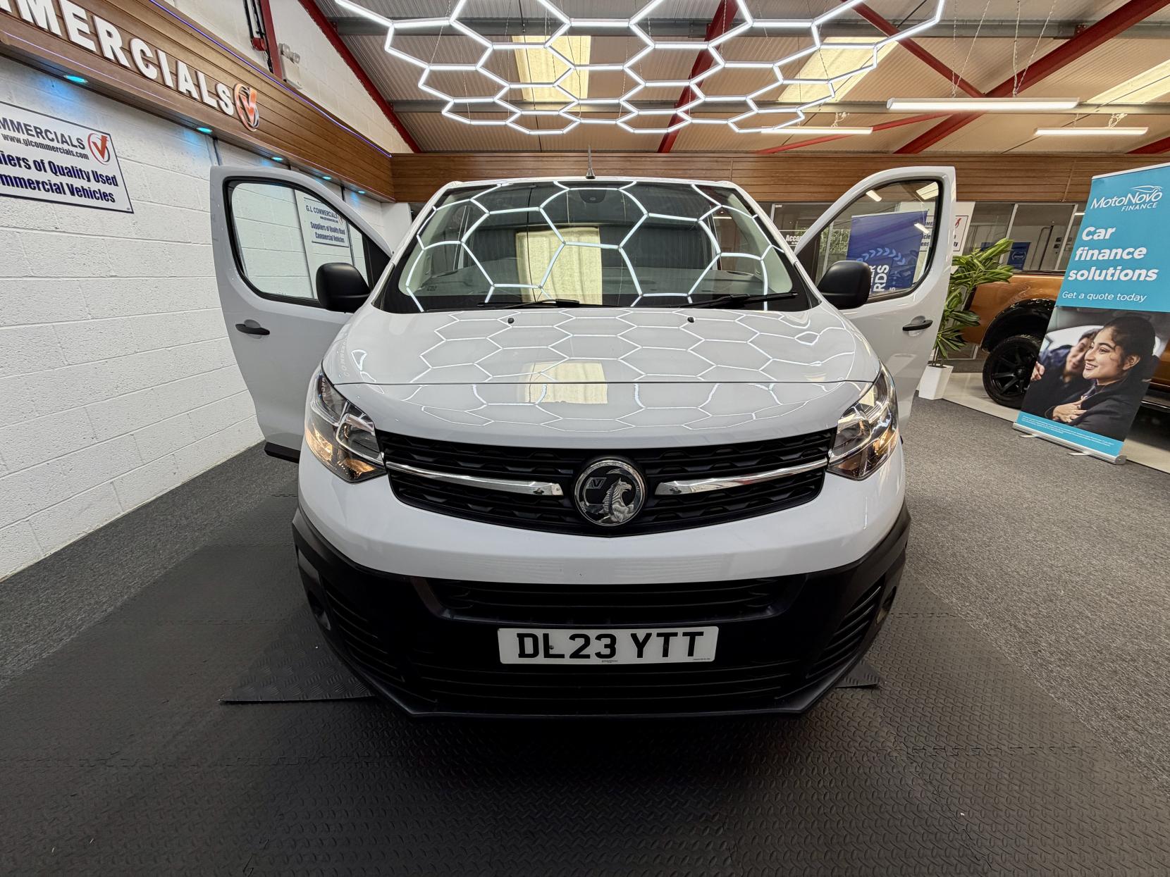 2023 Vauxhall Vivaro 1.5 Turbo D 2900 Prime Panel Van 6dr Diesel Manual L2 H1 Euro 6 (s/s) (100 ps) - Thumbnail 3
