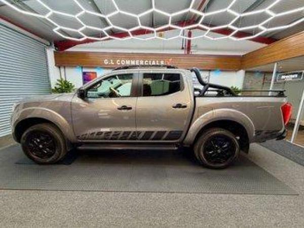Nissan Navara 2.3 dCi N-Guard Pickup Double Cab 4dr Diesel Auto 4WD Euro 6 (190 ps)