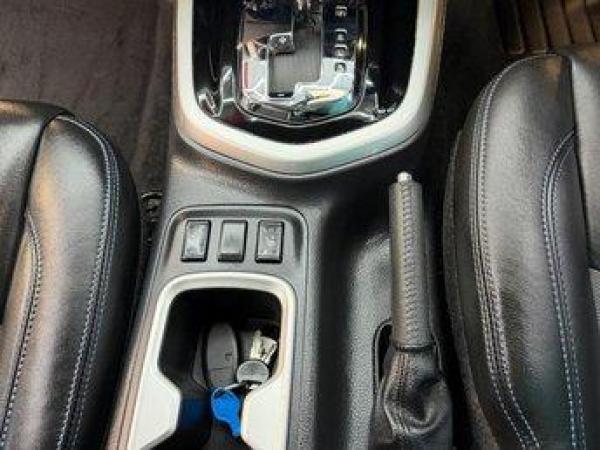 Nissan Navara 2.3 dCi N-Guard Pickup Double Cab 4dr Diesel Auto 4WD Euro 6 (190 ps)